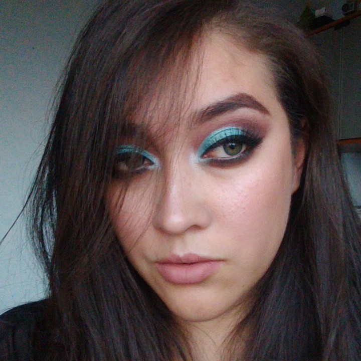 Maquillaje navideño: Turquesa&nbsp;ahumado