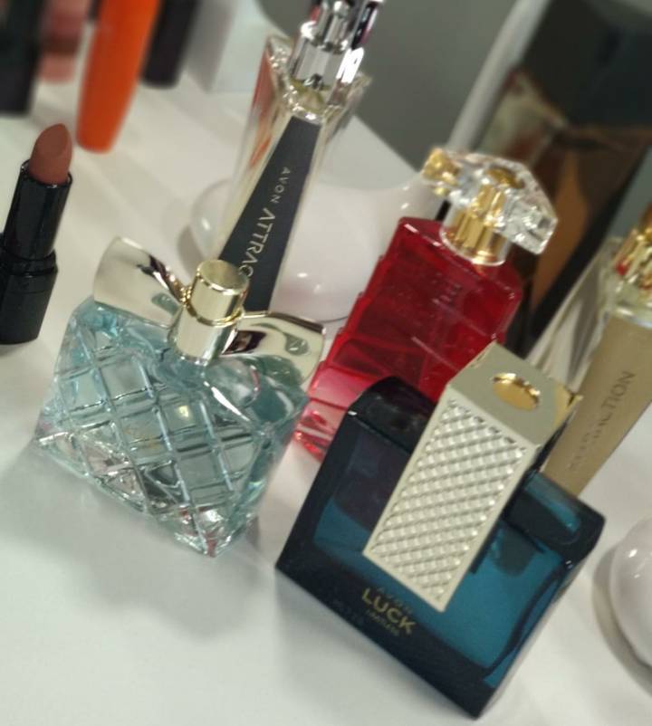 avon beauty bloggers