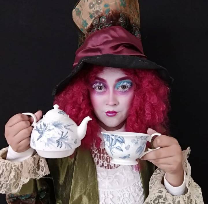 maquillaje sombrerero