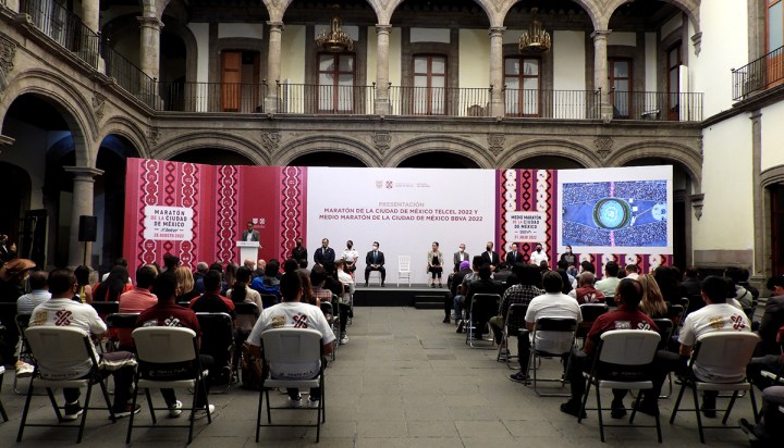 #CorreConCausa con causa junto a Educación para Compartir en el Maratón y Medio Maratón de la CDMX&nbsp;2022