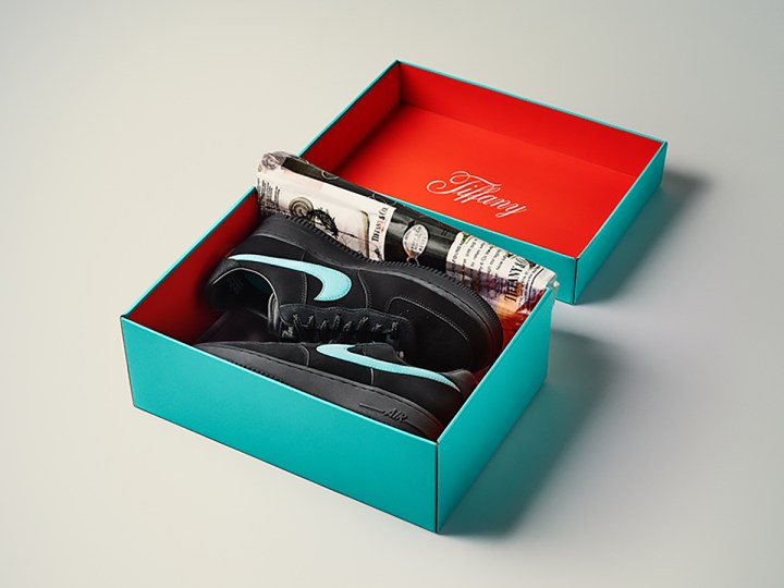 Tiffany & Co. y Nike presentan un «Par Legendario» con el nuevo Air Force 1 1837 y la Sterling Silver Accessories&nbsp;Collection