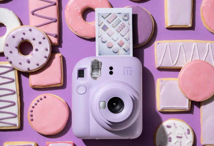 ¡Llegan a México para capturar un verano más divertido, la instax mini 12 e instax Link&nbsp;Square!