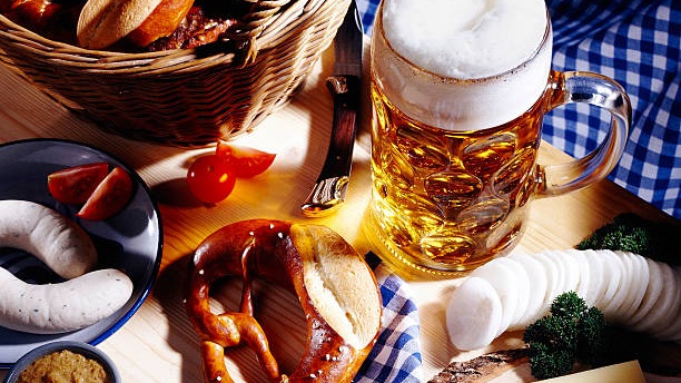 La importancia cultural y gastronómica de las salchichas&nbsp;alemanas